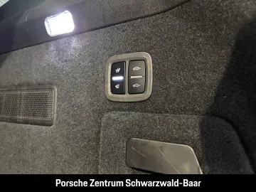 PORSCHE Cayenne E-Hybrid BOSE LED-Matrix Panoramadach