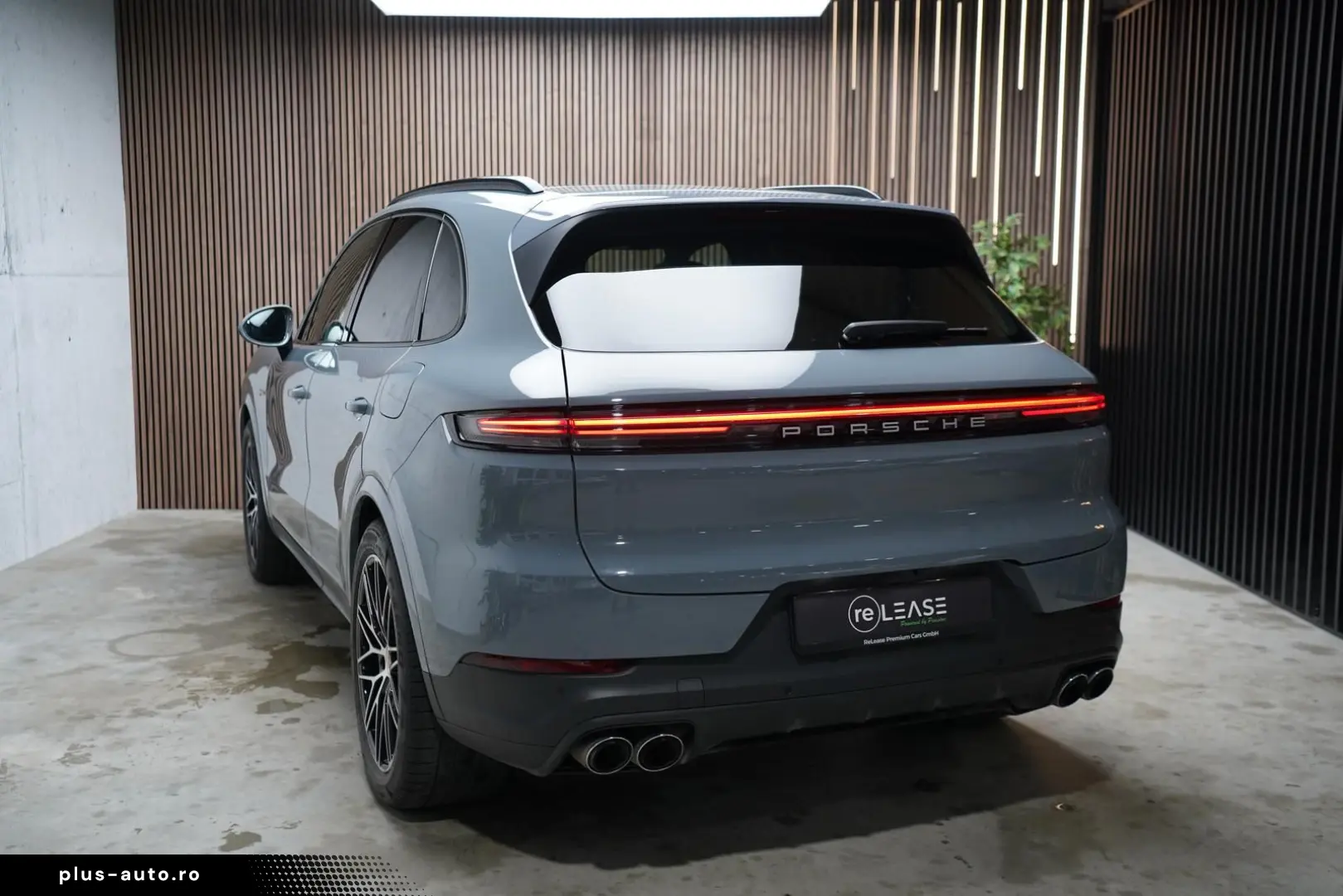 PORSCHE Cayenne E-Hybrid