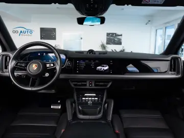 PORSCHE Cayenne S E-Hybrid