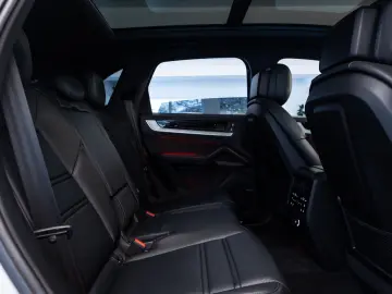 PORSCHE Cayenne S E-Hybrid