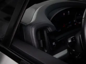 PORSCHE Cayenne S E-Hybrid