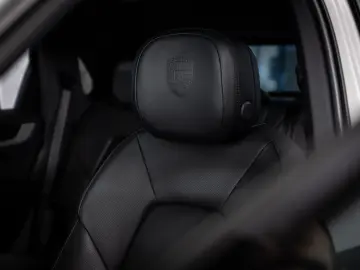 PORSCHE Cayenne S E-Hybrid