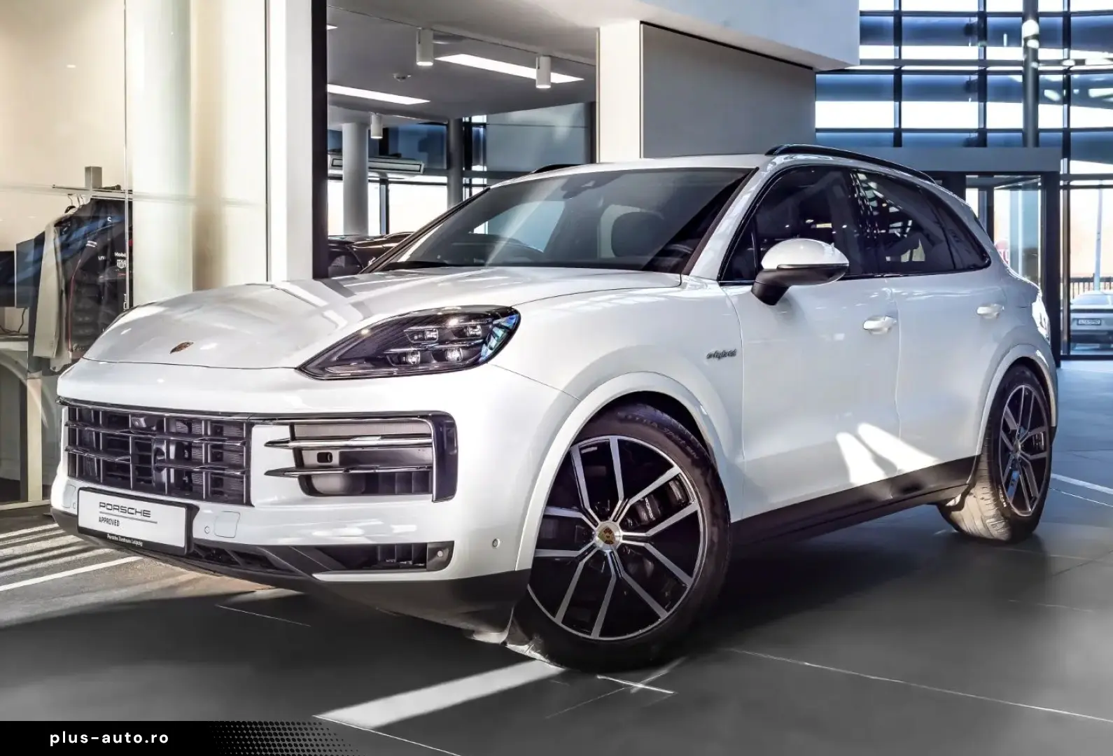 PORSCHE Cayenne E-Hybrid