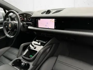 PORSCHE Cayenne E-Hybrid Coupe