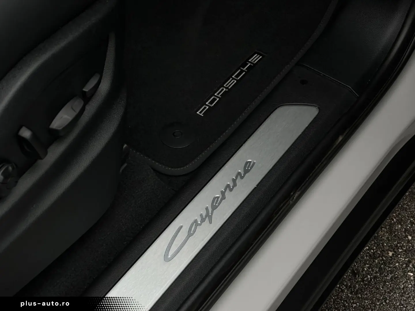 PORSCHE Cayenne E-Hybrid Coupe