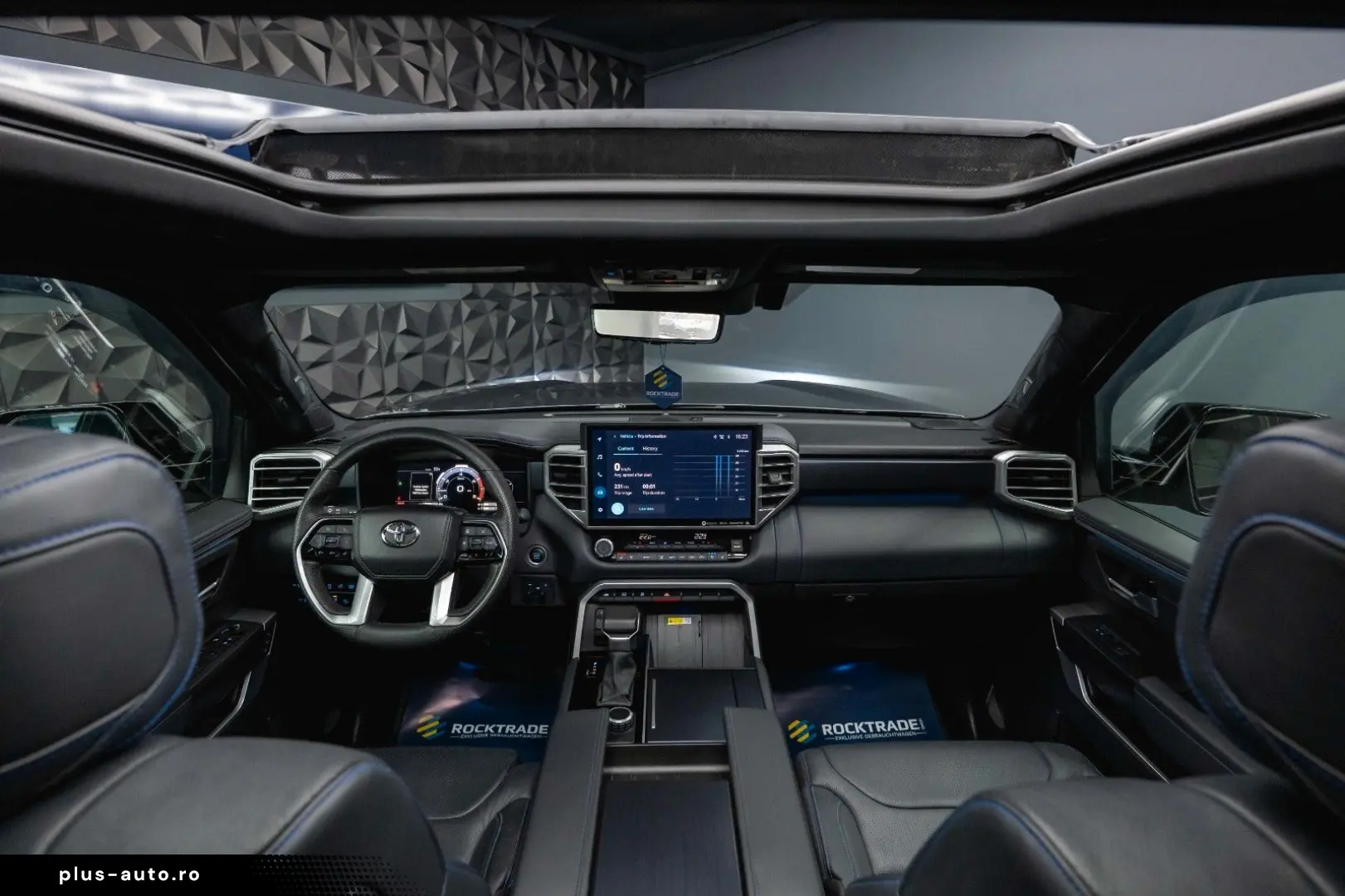 TOYOTA Tundra PLATINUM 3.4L V6 4x4  100%Options 19%VAT