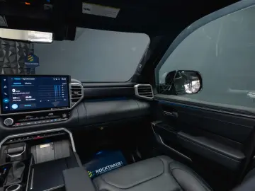 TOYOTA Tundra PLATINUM 3.4L V6 4x4  100%Options 19%VAT