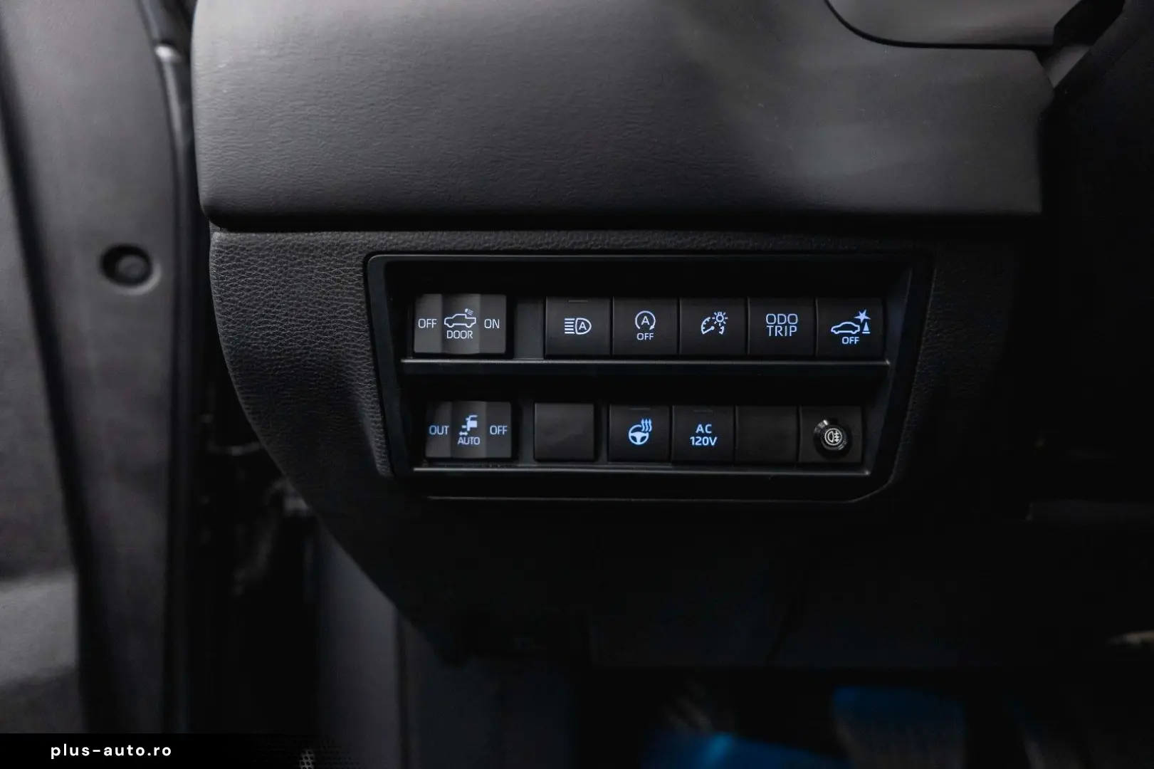 TOYOTA Tundra PLATINUM 3.4L V6 4x4  100%Options 19%VAT