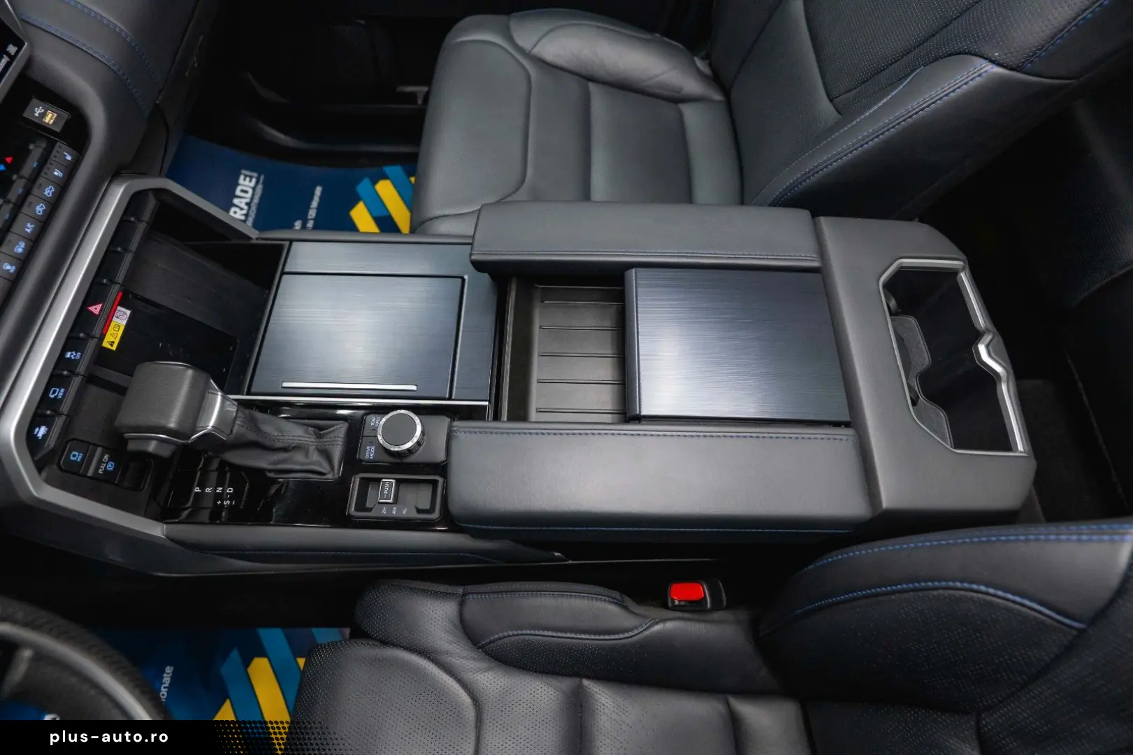 TOYOTA Tundra PLATINUM 3.4L V6 4x4  100%Options 19%VAT