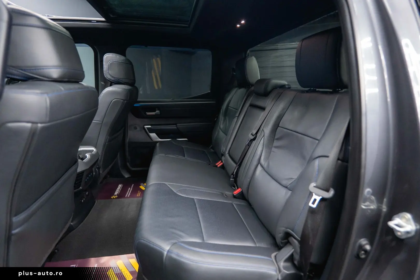 TOYOTA Tundra PLATINUM 3.4L V6 4x4  100%Options 19%VAT