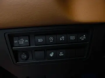 TOYOTA Tundra 1794  Pano ACC EU 360 4WD NAVI LED LEATHE