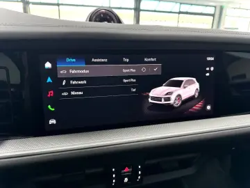 PORSCHE CAYENNE E-HYBRID