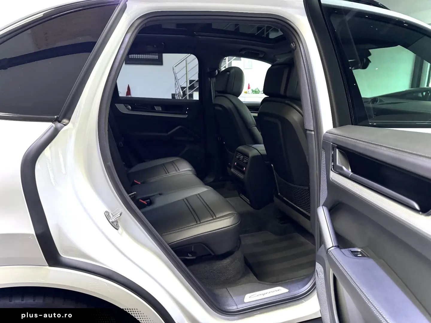 PORSCHE CAYENNE E-HYBRID