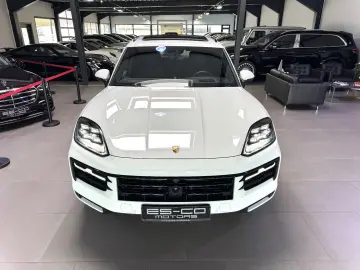 PORSCHE CAYENNE E-HYBRID