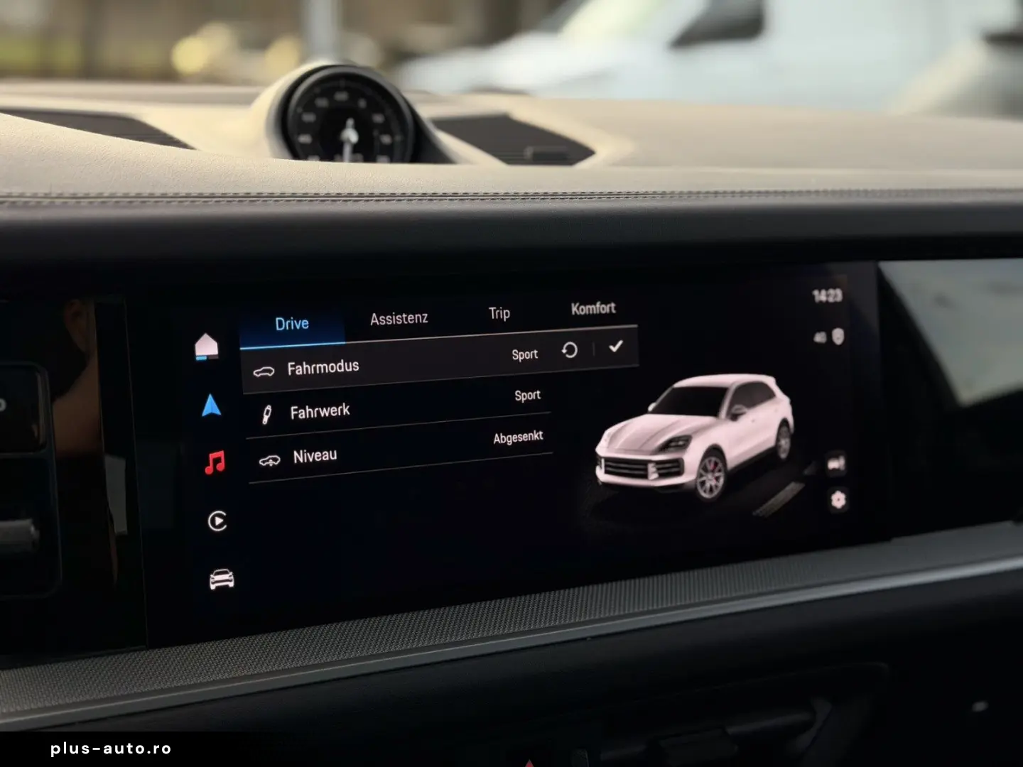 PORSCHE Cayenne E-Hybrid