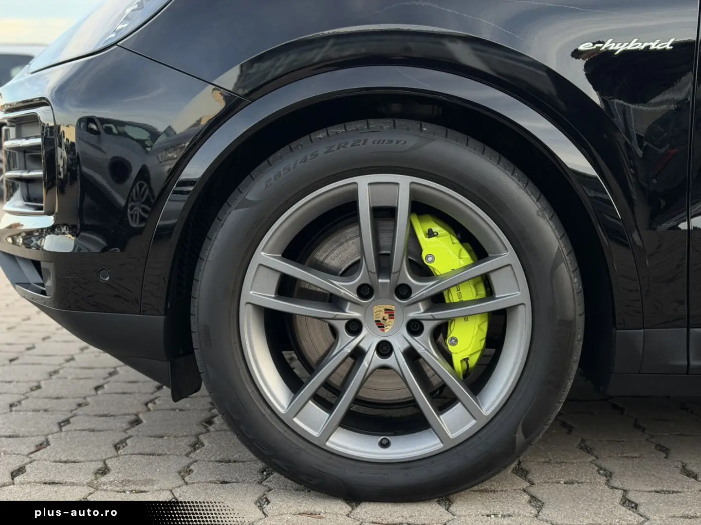 PORSCHE Cayenne E-Hybrid