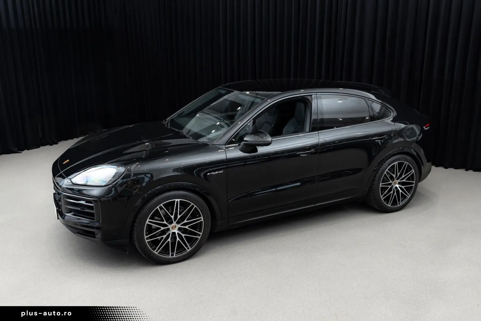 PORSCHE Cayenne Coupe E-Hybrid