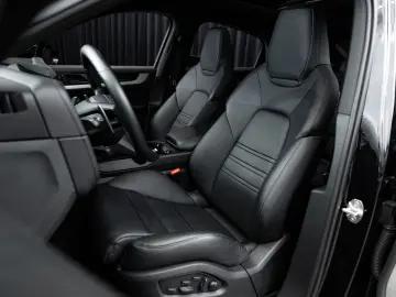 PORSCHE Cayenne Coupe E-Hybrid