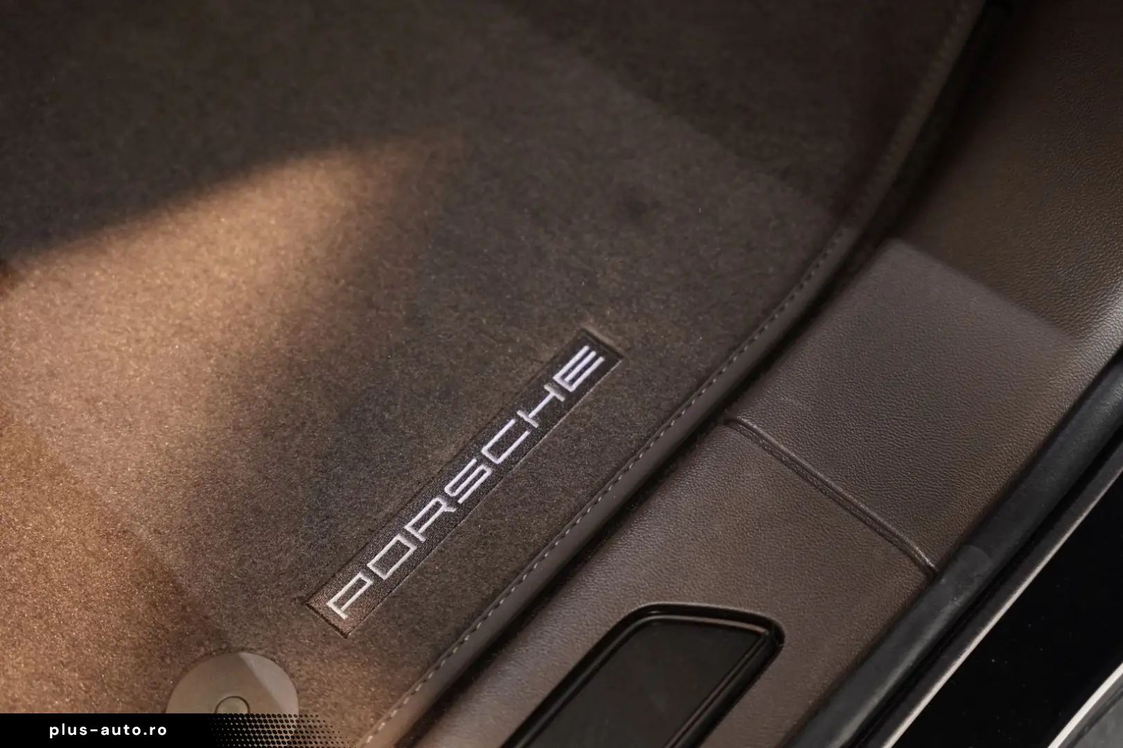 PORSCHE Cayenne GTS Coupé  22  ACC  APPROVED Standhzg