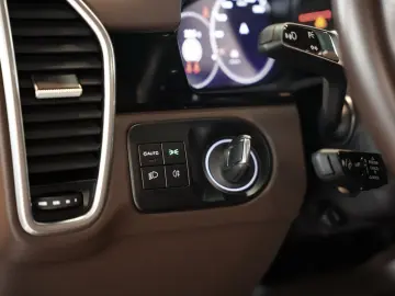 PORSCHE Cayenne GTS Coupé  22  ACC  APPROVED Standhzg