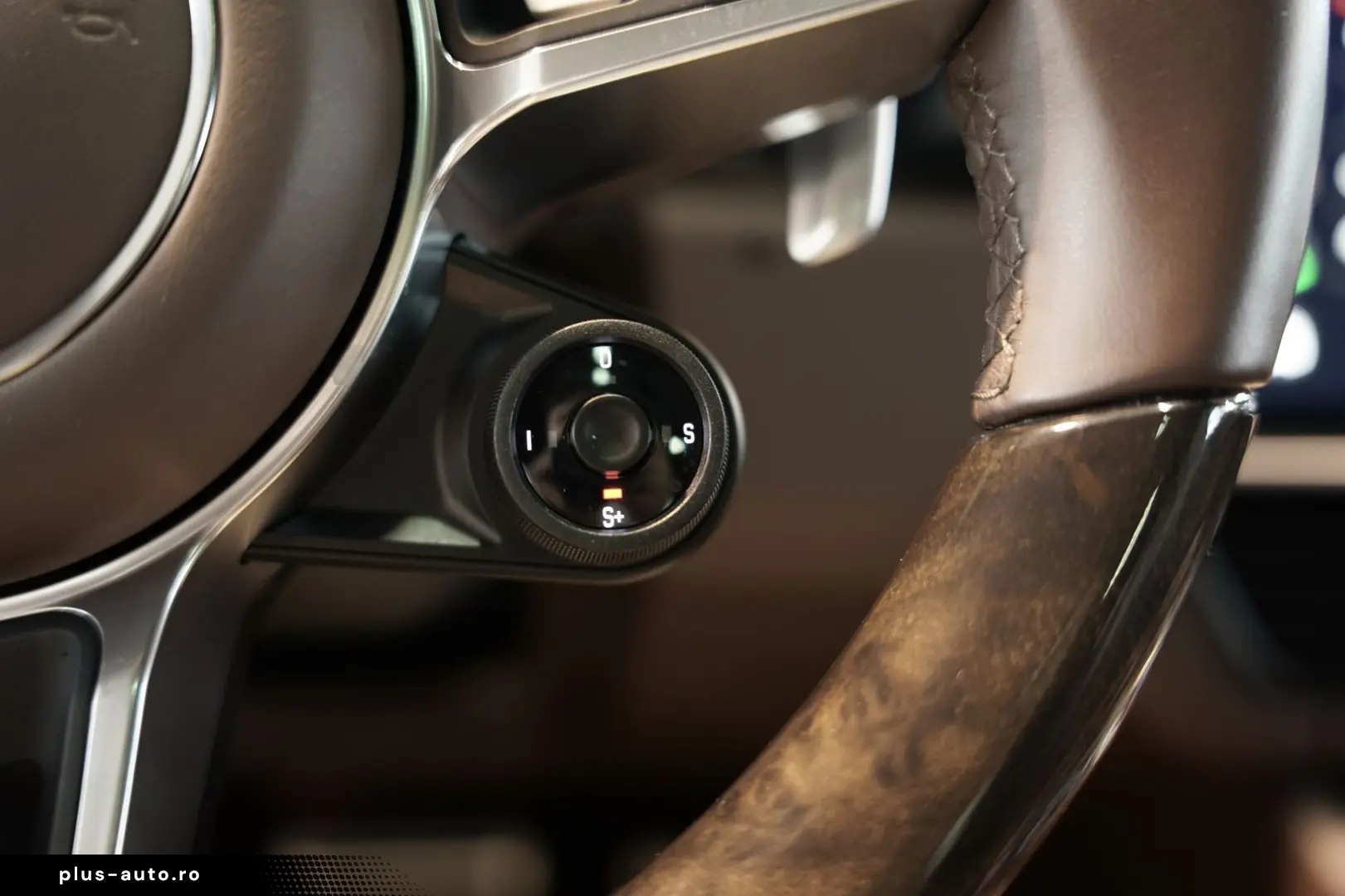 PORSCHE Cayenne GTS Coupé  22  ACC  APPROVED Standhzg