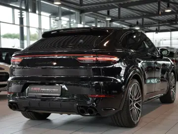 PORSCHE Cayenne GTS Coupé  22  ACC  APPROVED Standhzg