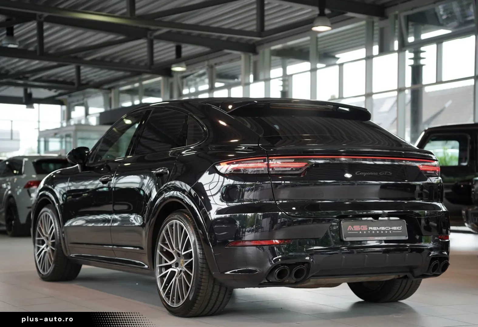PORSCHE Cayenne GTS Coupé  22  ACC  APPROVED Standhzg