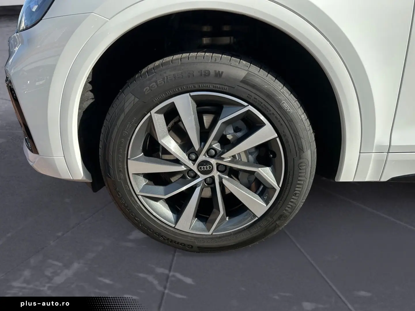 AUDI Q5 40 TFSI quattro S-tronic S-Line Business Navi