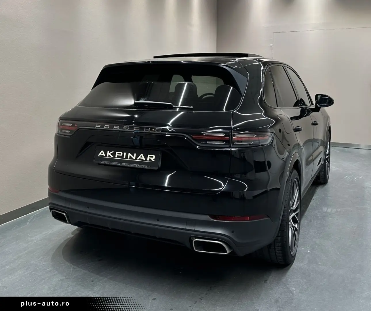 PORSCHE Cayenne  1. HAND PANORAMADACH