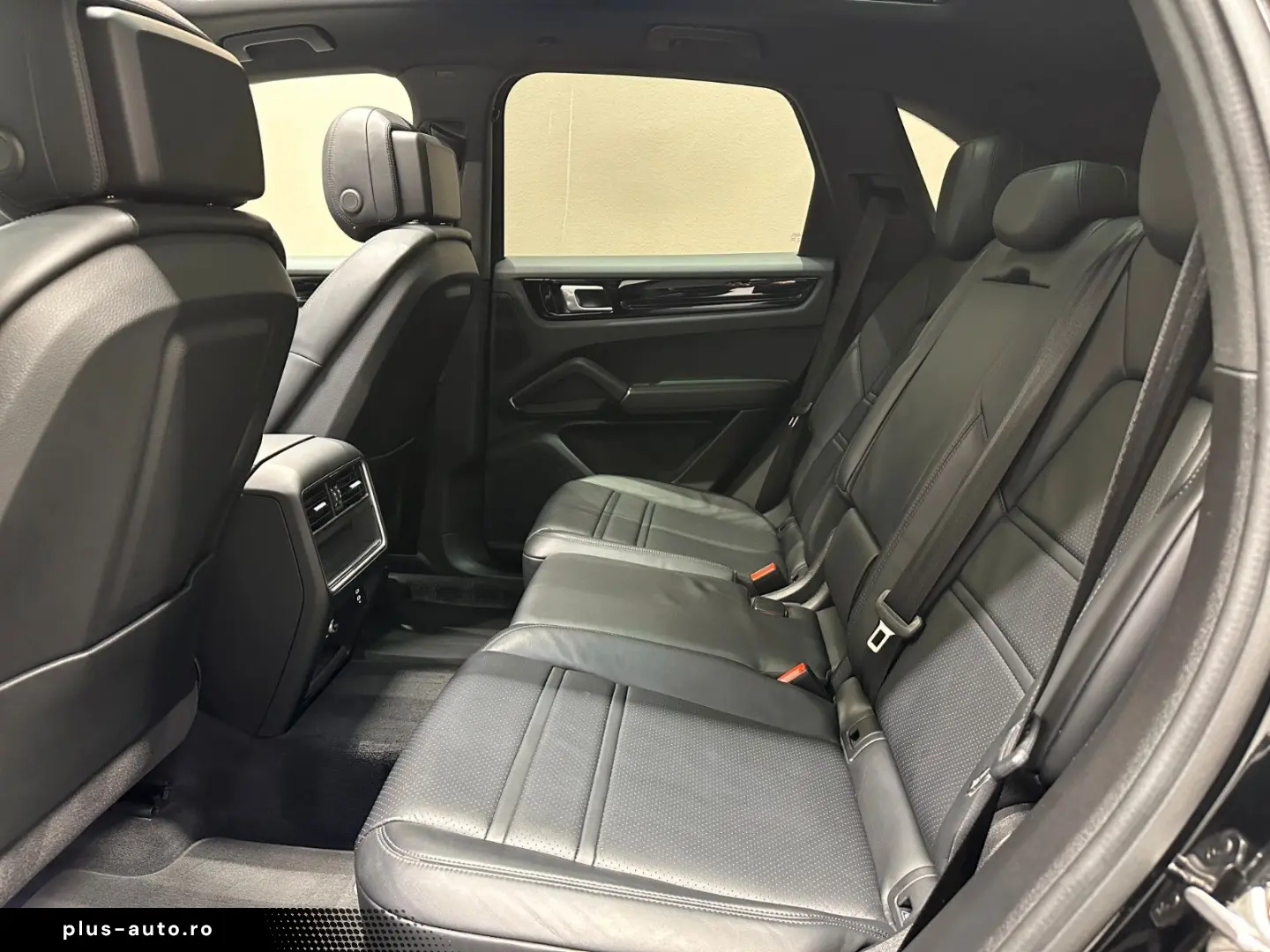 PORSCHE Cayenne  1. HAND PANORAMADACH