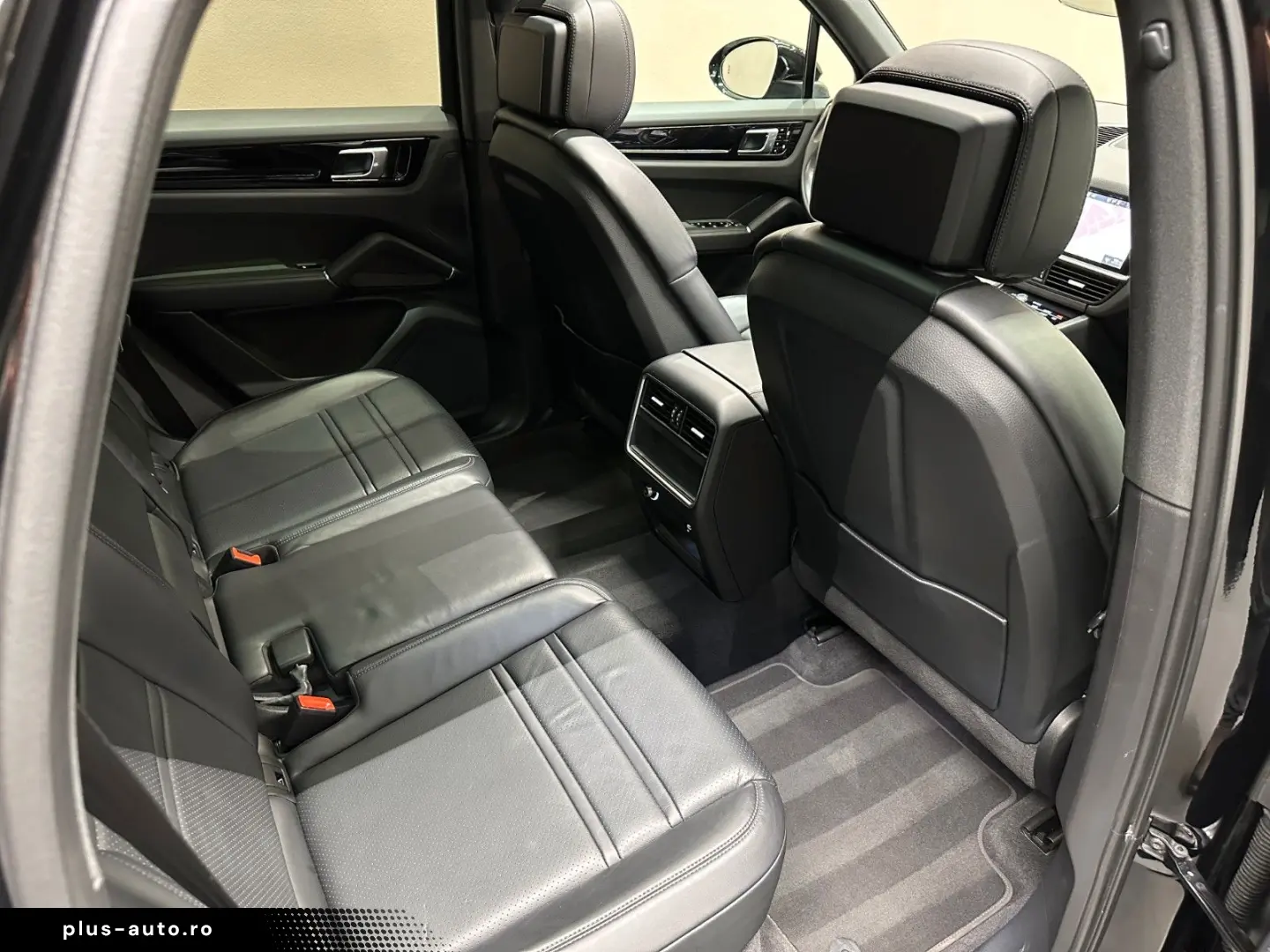 PORSCHE Cayenne  1. HAND PANORAMADACH