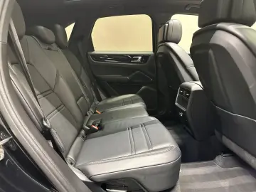 PORSCHE Cayenne  1. HAND PANORAMADACH