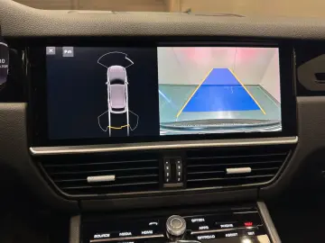 PORSCHE Cayenne  1. HAND PANORAMADACH