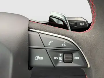 AUDI RSQ8 performance Keramik 305km h Carbon RS-AGA 2