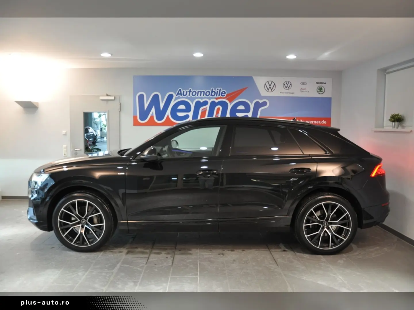 AUDI Q8 S-Line 50TDI quattro HUD Standh 22