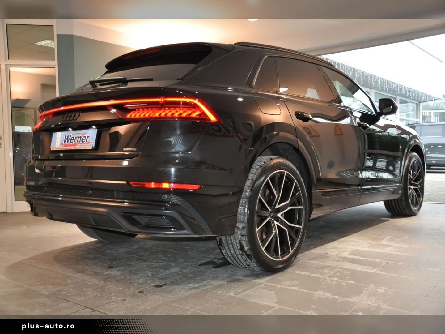 AUDI Q8 S-Line 50TDI quattro HUD Standh 22