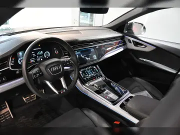 AUDI Q8 S-Line 50TDI quattro HUD Standh 22