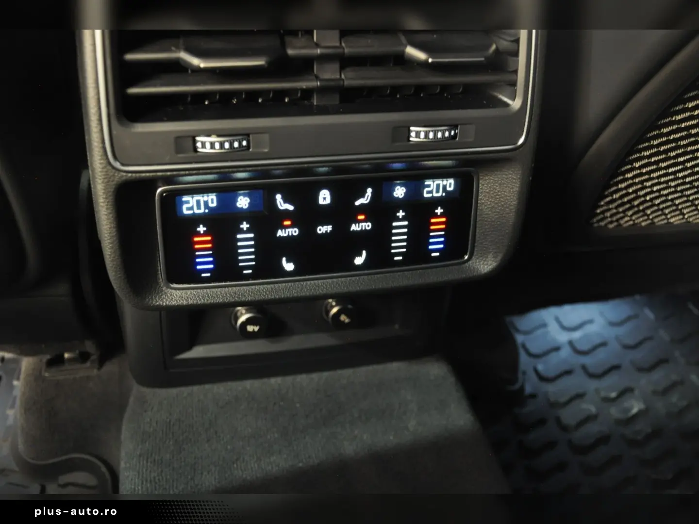 AUDI Q8 S-Line 50TDI quattro HUD Standh 22