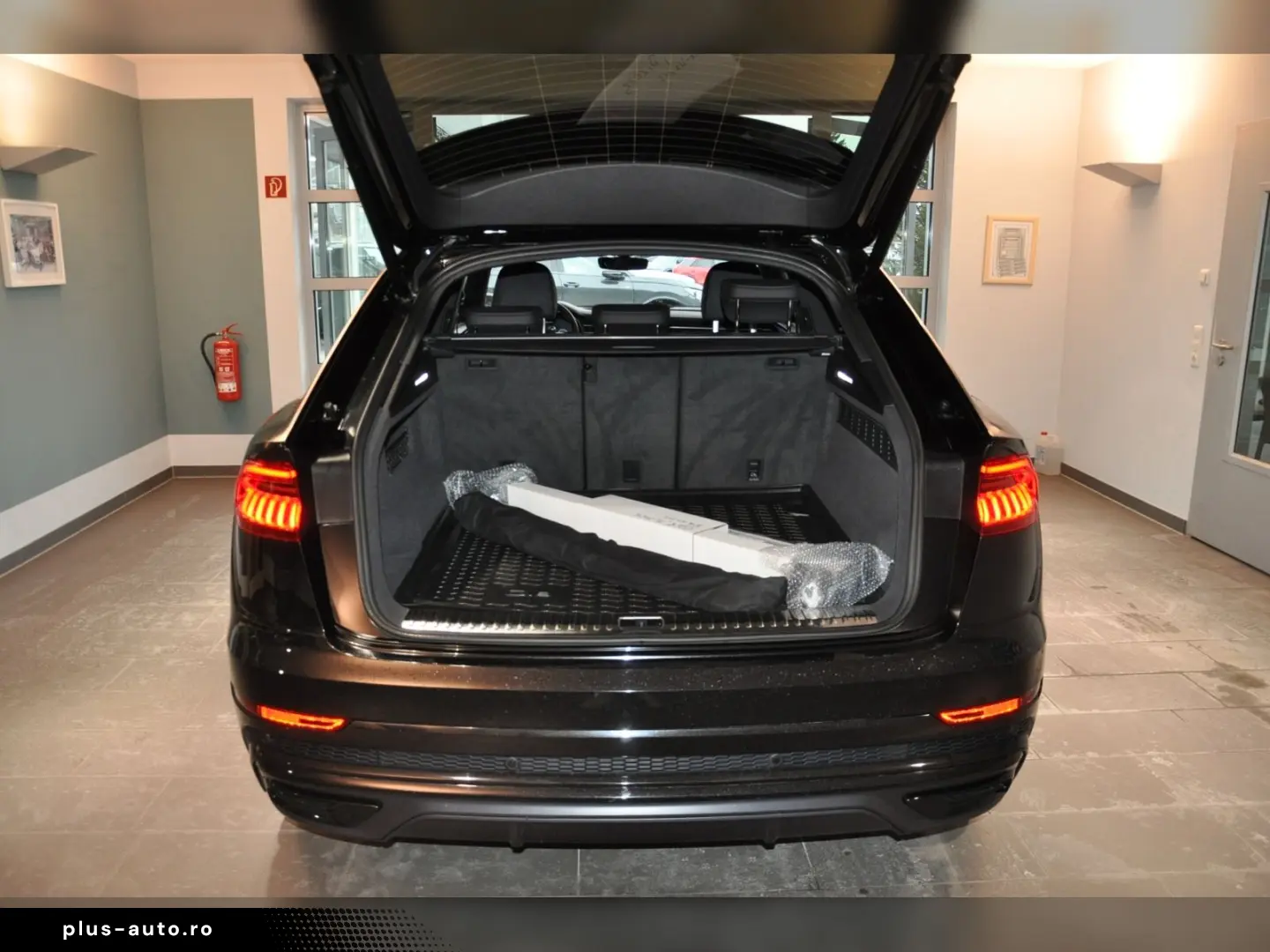 AUDI Q8 S-Line 50TDI quattro HUD Standh 22