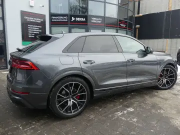 AUDI Q8 50 TDI quattro S line PANO NACHT HUD STHZ SOF