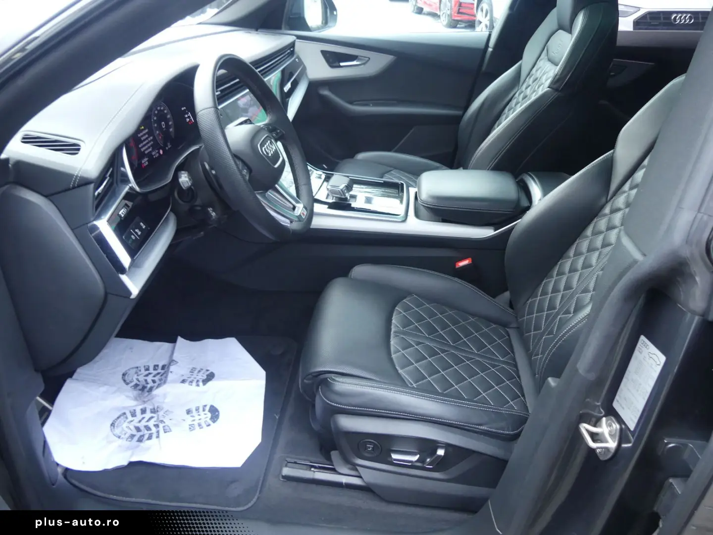 AUDI Q8 50 TDI quattro S line PANO NACHT HUD STHZ SOF