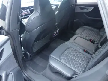 AUDI Q8 50 TDI quattro S line PANO NACHT HUD STHZ SOF