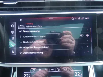 AUDI Q8 50 TDI quattro S line PANO NACHT HUD STHZ SOF