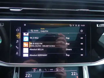 AUDI Q8 50 TDI quattro S line PANO NACHT HUD STHZ SOF