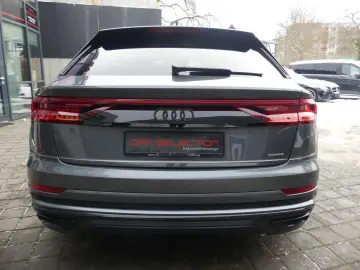 AUDI Q8 50 TDI quattro S line PANO NACHT HUD STHZ SOF