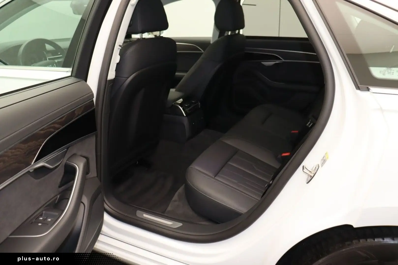 AUDI A8 50 TDI quattro . Virt.Cockpit LED Navi Pano