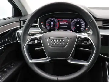 AUDI A8 50 TDI quattro . Virt.Cockpit LED Navi Pano