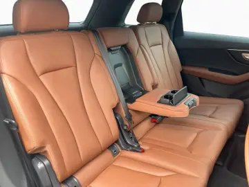 AUDI Q7 50 TDI S-Line Navi AHK RFK Sitzbelüftung RFK