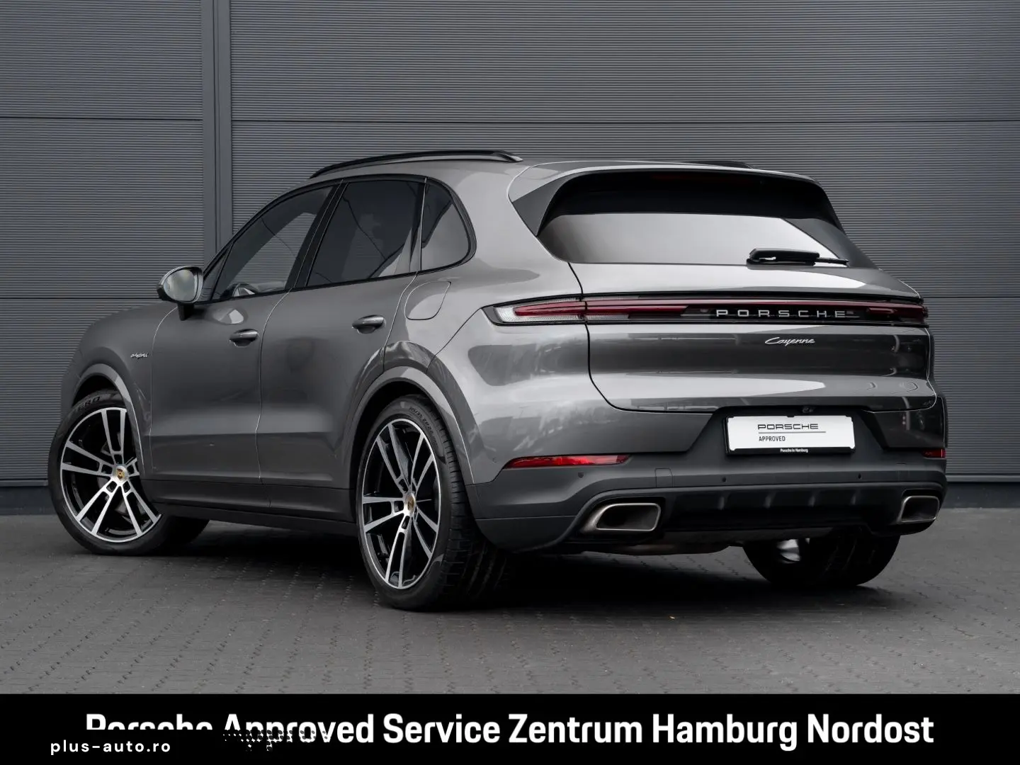 PORSCHE Cayenne E-Hybrid Panorama BOSE Servolenkung Plus