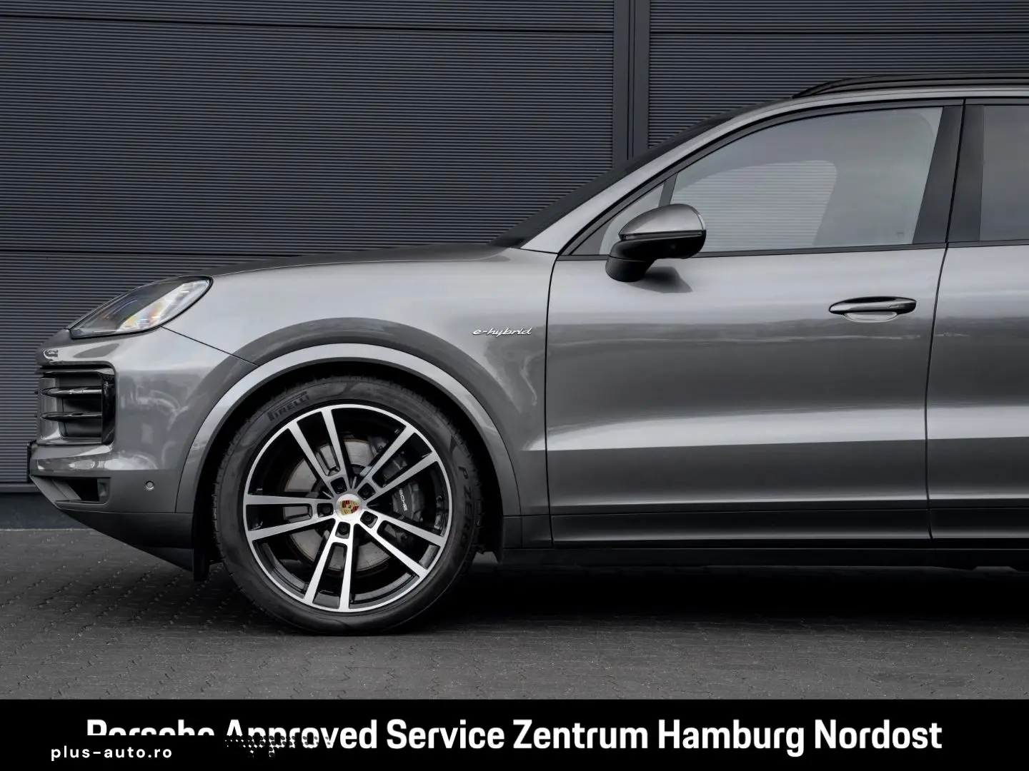 PORSCHE Cayenne E-Hybrid Panorama BOSE Servolenkung Plus